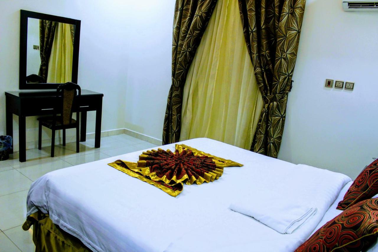 Aparthotel Aros Al Faisaliah Furnished Units 3*